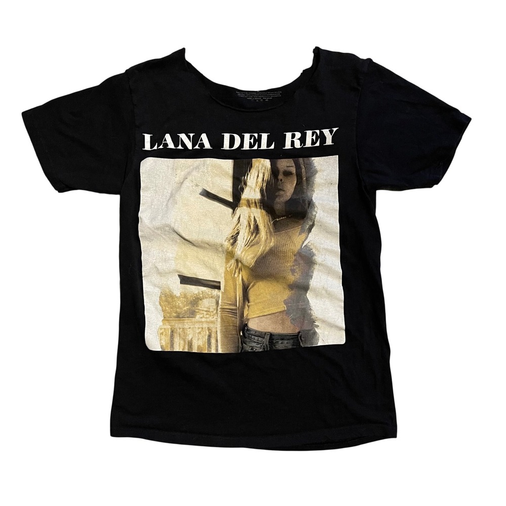 Lana Del Rey Graphic Concert T-Shirt Black Custom Cut Scoop Neck Mens Medium